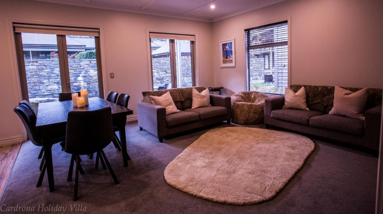Cardrona Holiday Villa エクステリア 写真